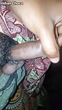 भारतीय कामुक लड़का रात में बिस्तर में नग्न है snapshot 15