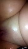 Une femme prend un creampie profond dans tous les trous par son copain snapshot 6