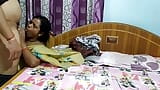 La sexy esposa Ritika y su novio compartieron una cama y tuvieron sexo duro en un sari en xhamster snapshot 8