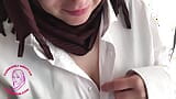 The Muslim girl's breasts snapshot 1