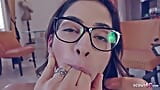 Anoréxica universitária com óculos e peitos pequenos, Frederica Fierce tem foda privada snapshot 16