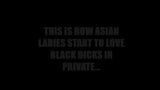 Gagici asiatice sug o pulă neagră, comp. snapshot 1