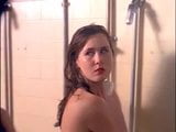 Девушки в тюрьме - Ione Skye и Bahni Turpin. snapshot 1