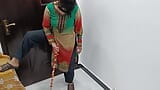 Pembantu india kepergok dan ngentot pantat bahenolnya habis-habisan snapshot 2
