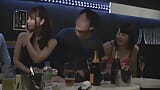 Sungguhan! Berhubungan seks di dalam bar! 4 snapshot 2