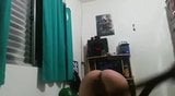 Ela fica com a bunda cheia de bolhas. snapshot 1