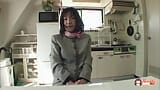 Makiko Nakane è ossessionata da cazzi bianchi e ama prenderli alla pecorina snapshot 1