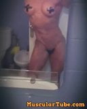 Fbb Karyn, webcam aux seins nus snapshot 9