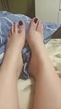 Muy hermosas piernas y dedos de los pies snapshot 12