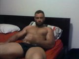 Str8 muscle daddy jerks and cums snapshot 3