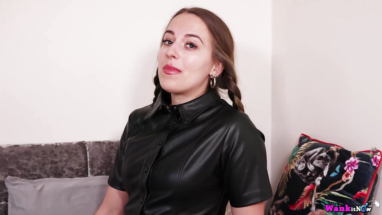 你热辣的女主人monika smith教你如何撸管