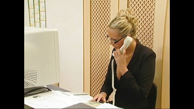 In the third episode of The Secretary, will she finally achieve her dream job or fall victim to the high-pressure environment?