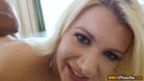 Loira gata com uma bunda grande orlada e perfurada anal por bbc snapshot 3