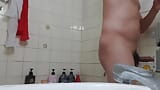 Average Korean jerking after shower snapshot 3