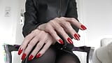 Red Claws - vestido inteiramente em couro preto snapshot 2