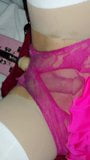 Maricas com consolo rosa de lingerie snapshot 3