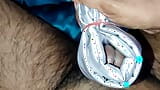 Satin, seide, handjob-porno - Satinstoff reibt auf schwanzkopf (124) snapshot 8