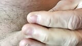 Je te montre ma grosse bite pendant ma masturbation divine. POV, bite bien dure snapshot 14