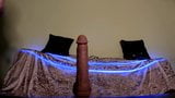 Deepthroat en dildo neuken voor dit meisje snapshot 10