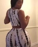  Big ass black girl twerking  snapshot 5