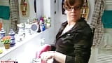 SuTho69 Blowjob mit Schlucken in Heels und pink Gloves snapshot 1