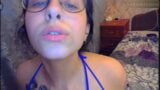 Diana recibe un facial (sin sonido) snapshot 6