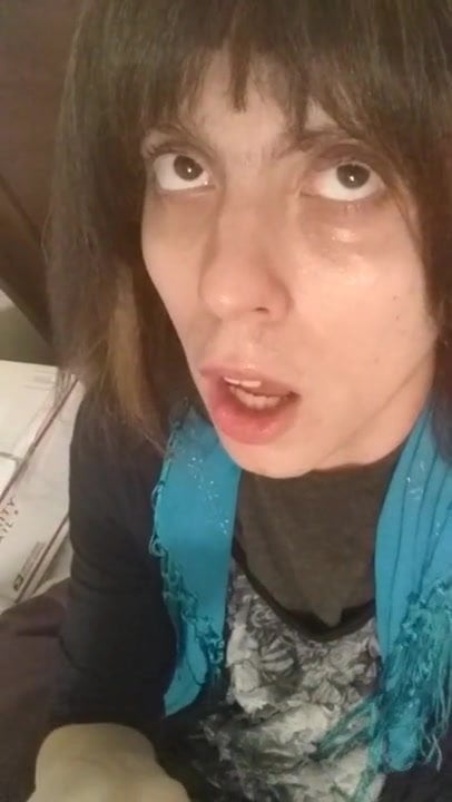 Spit facial :3
