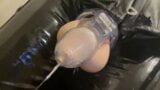 Текущий густой спермы в поясе целомудрия snapshot 4