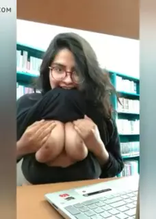 Hot Shruti: Kissing Porn | xHamster