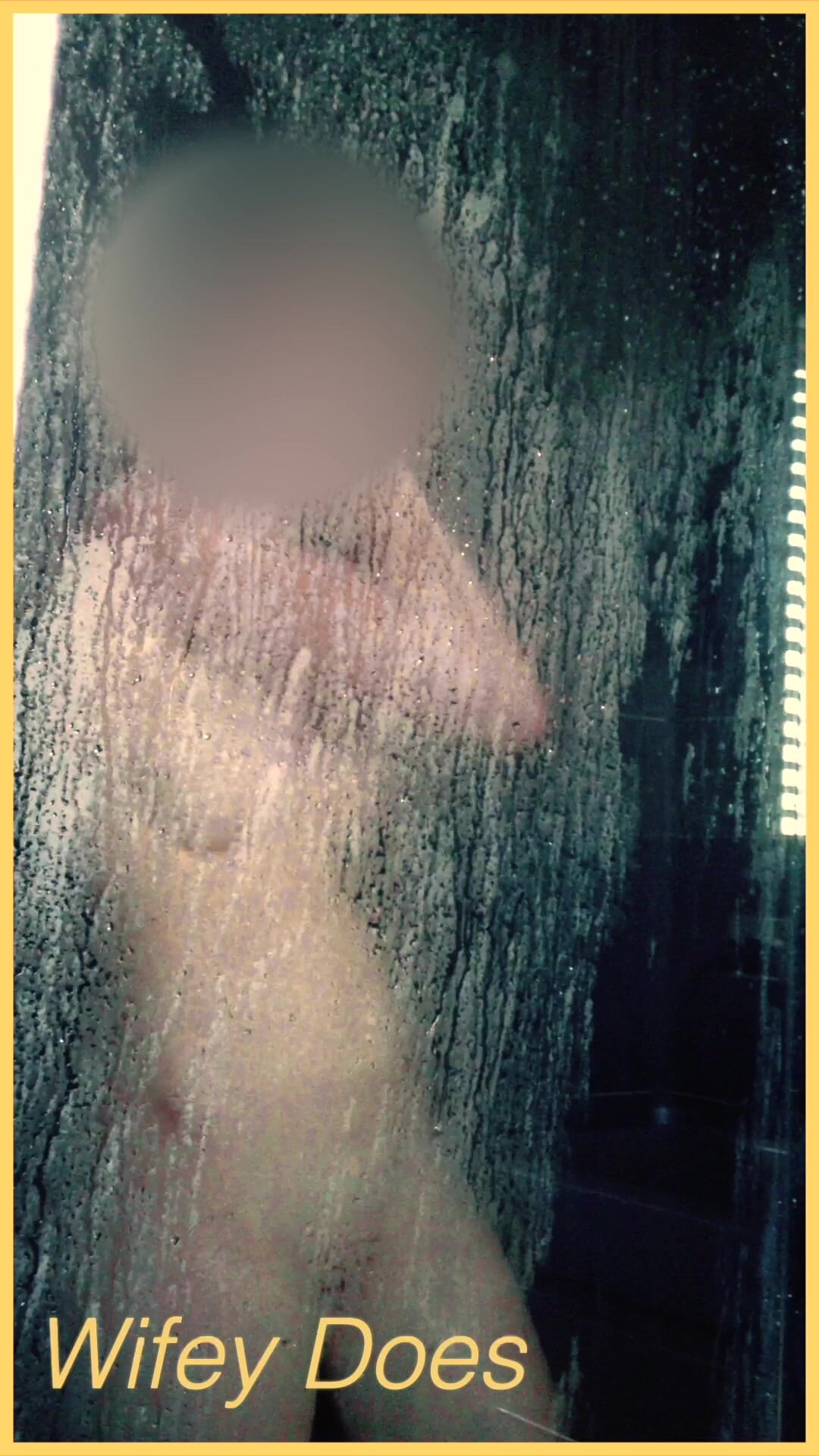 Wifey takes a shower and cleans her perfect body and amazing ass. snapshot 3