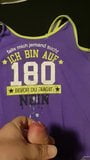 Cum on cousins Shirt - Auf Top von Cousine gespritzt snapshot 5