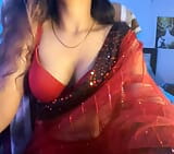 Indijska porno zvezda priyas ima masažu pičke snapshot 2