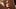 Side cam, naakte vrouw toont alleen gezicht in chat
