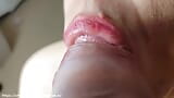 Pov geile stiefmutter lutscht schwanz, nahaufnahme, zeitlupe sinnlicher blowjob snapshot 3