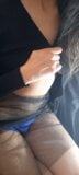 Mladá milf indická dívka Lavisha ukazuje její velká prsa část i snapshot 2