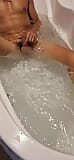 Masturbation in the jaccuzi the maid arrives oops snapshot 13