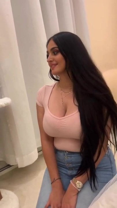 Lana R Shows Of Her New Pussy