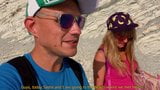 Un blogueur de voyage et une fille naturiste coquine baisent sur la plage snapshot 2