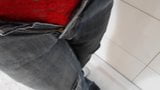 Pissen in Jeans Teil 1 snapshot 10