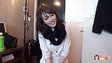 Vibrators brengen Emiri Mizusawa in de stemming om haar lieve Aziatische fanny diep gecreampied te hebben snapshot 1