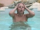 Gm-becky na piscina snapshot 9