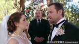 Brazzers - storie di vere mogli - Allison Moore Erik Everhard J. snapshot 2