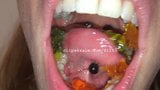 Vore fetish - silvia comiendo ositos de goma video 2 snapshot 5