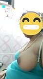 Profesora universitaria tamil masturbándose en el baño de la universidad snapshot 9