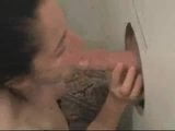 Mehr Gloryhole-Schwanzlutschen mit Abspritzen 9 snapshot 3