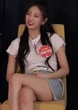 It's Lovelyz's YeIn With Her Thigh On Display snapshot 10