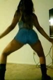 TWERK - she gotta mean ass walk there she go snapshot 7