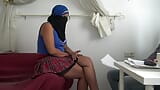 Adolescente árabe hijab falló su examen de educación sexual snapshot 4