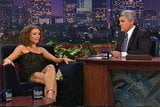 Alyssa Milano - вечернее шоу с Jay Leno (1999-04-10) snapshot 15