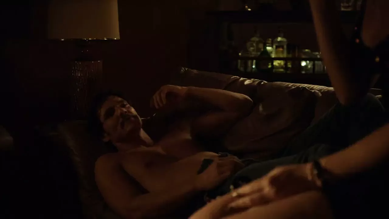 Narcos Sex Scenes: American Latex Big Ass Porn